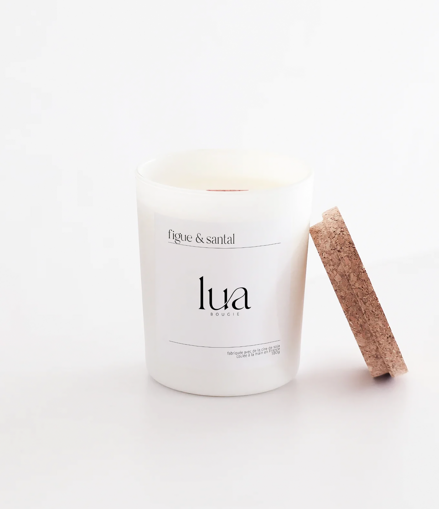 Bougie naturelle et parfumée Figue & Santal, parfum idéal pour noël.