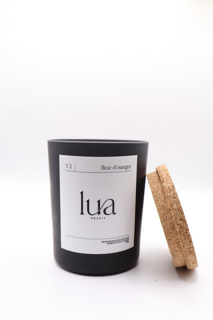 Bougie naturelle parfumée 180g CLASSIQUE - Noir